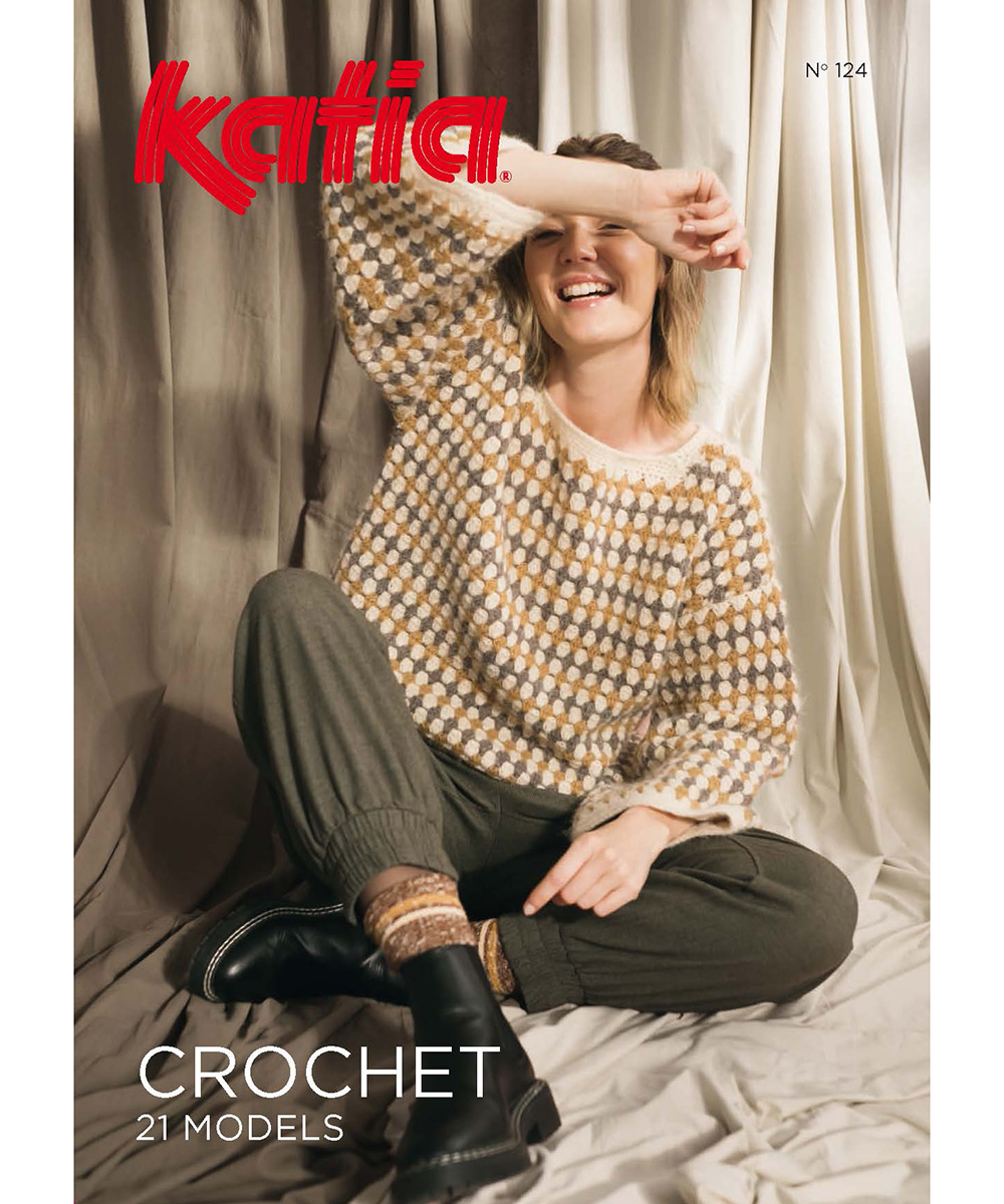 revista-patron-tejer-punto-ganchillo-mujer-otono-invierno-katia-7534_es-en-de